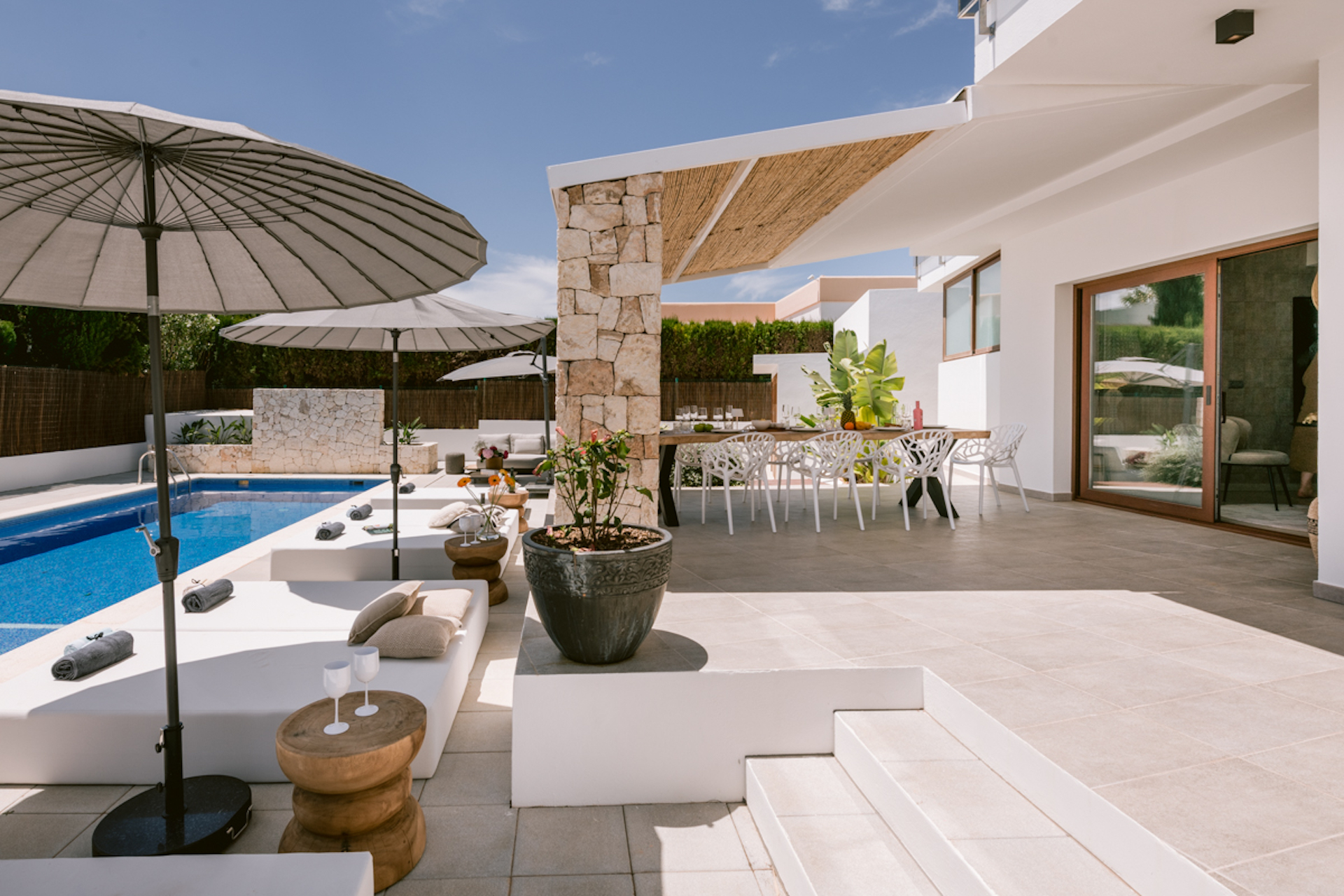 Resa Estates Ibiza villa for sale te koop sant jordi modern terrace and pool area.jpg